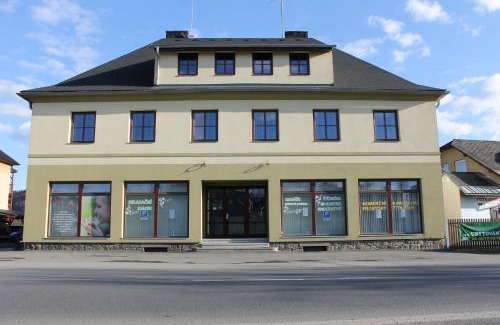 Velke Losiny House | Penzion Fialka