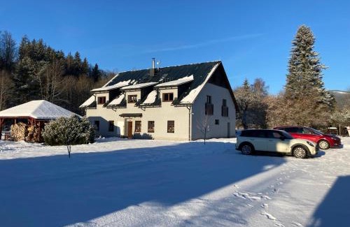 Mlade Buky House | Penzion Krkonoše
