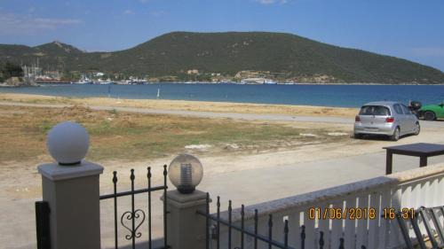 Nea Peramos Apartment | Peramos Rent House