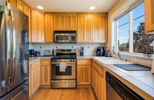 North Queen Anne House | Perch - Florentia Residence