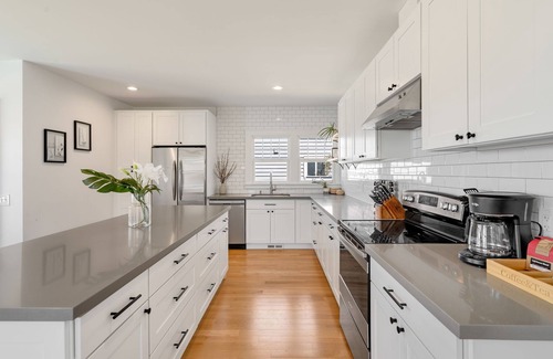 Phinney Ridge House | Perch - Phinney Ridge Vintage: Olympic mountain views