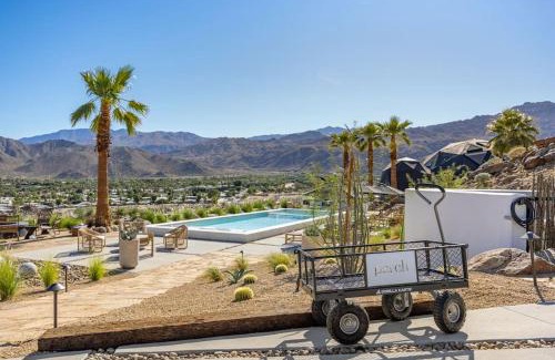 Palm Desert House | Perch – Rare Resort-Style Geo Dome w/Pickleball