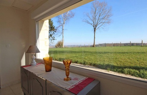 Remalard-en-Perche Cottage | Percheron house with garden, pets allowed, WiFi, fireplace, near shops