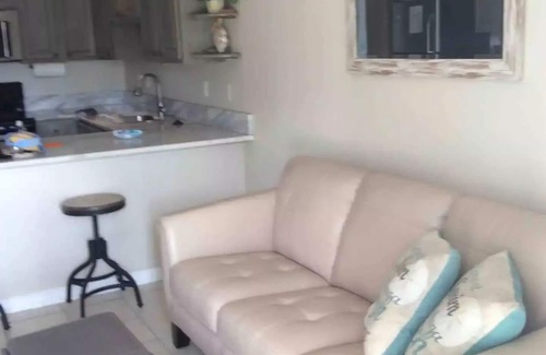 Parasol Condo | Perdido Key Florida. Grand Caribbean East 2 BR 2BAn