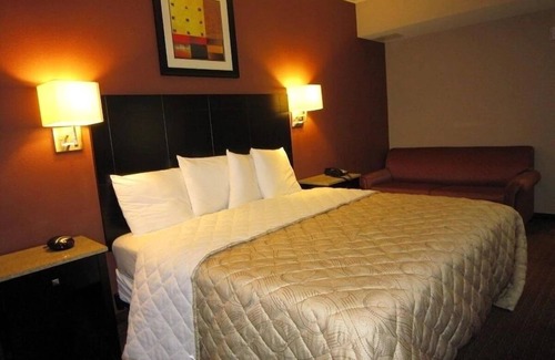Monmouth Junction Hotel | Perfect Stay at Red Carpet Inn Monmouth! Free Breakfast!