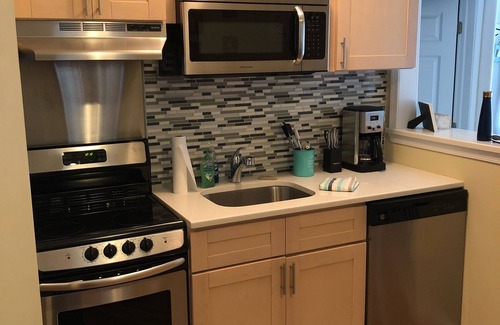 Beach Haven Condo | Perfect 2 BR Condo Half Block From Beach In The Heart Of Beach Haven