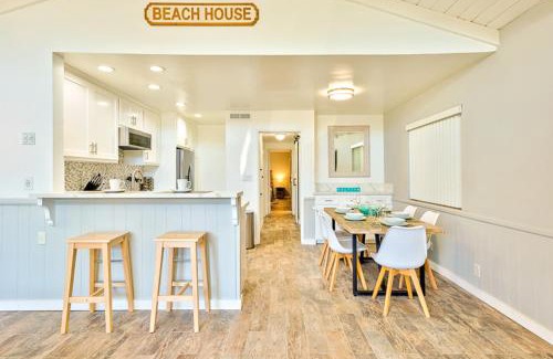 Balboa Peninsula House | Perfect 3 Bedroom Home between the Bay and Beach