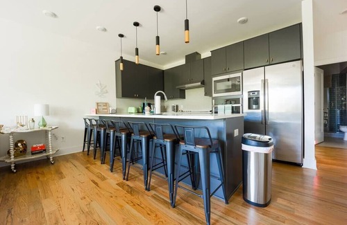 Hermitage House | Perfect 4 Bedroom/4 Bath Hideaway Awaits!