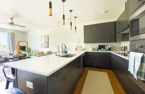 Hermitage House | Perfect 4 Bedroom/4 Bath Hideaway Awaits!