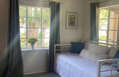 Biloxi Cottage | Perfect Beach Location Great Monthly rate