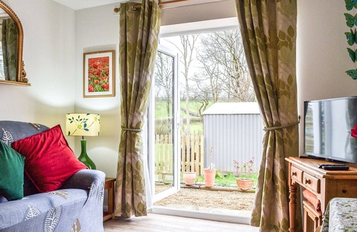 Tirabad Cottage | Perfect break for those wanting to explore the heart of Mid Wales.