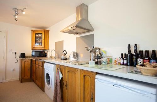 Huntingdon Apartment | PERFECT BUSINESS ACCOMMODATION at SIDINGS FARM - Luxury Cottage Accommodation - Fully equipped & Self Catering