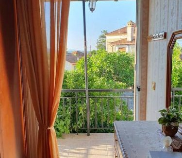 Valira House | Perfect Central Base to Explore Messinian Region - Village House