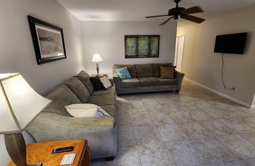Hobe Sound Apartment | Perfect Corporate Housing Solution - Centrally Located Villa