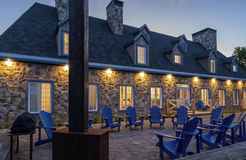 Mauricie House | Perfect Family Getaway w/Fireplace Across Iconic Mill | Mauricie National Park