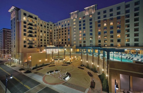 National Harbor Apartment | Perfect Family Getaway - NCAA Basketball, Cherry Blossoms & More! 3BD/2BA Deluxe