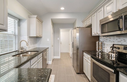 Lewisville House | Perfect Flower Mound location- UPDATED 3 BR- Free EV Charging!