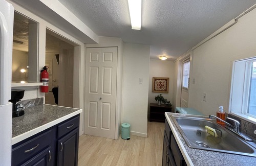 Northwest Los Angeles Heights House | Perfect for 2 | Private Entrance | Free Parking