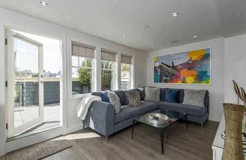 Kitsilano House | ⭐ Perfect for Families - Ultimate in Luxury - Steps from the Beach!⭐