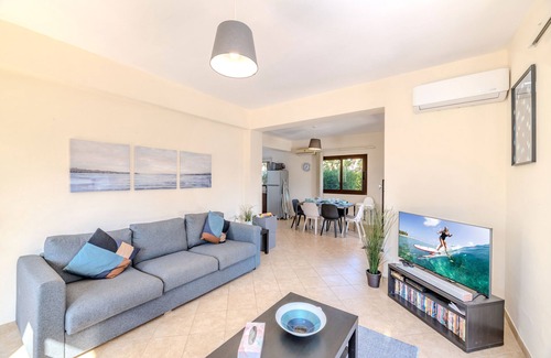 Ayia Thekla Villa | Perfect for Families, Private Pool, Gardens And Balcony Sea Views. FREE WIFI