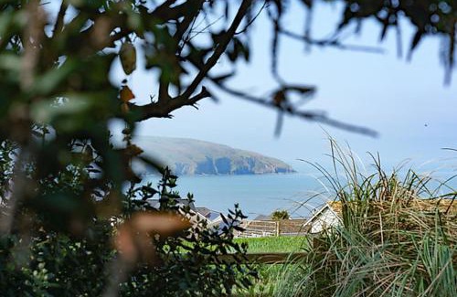 Cardigan House | Perfect Getaway