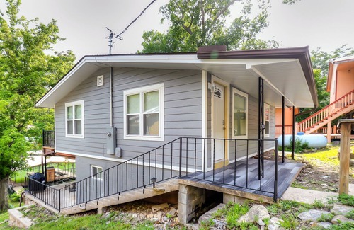 Barnett House | Perfect Getaway Home | Sleeps 7 People