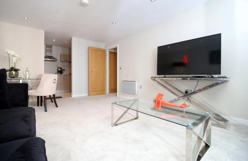 Grangetown Apartment | Perfect getaway in Cardiff Marina