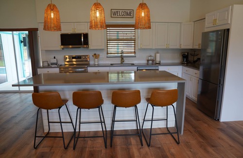 North Port House | Perfect Getaway with the pool