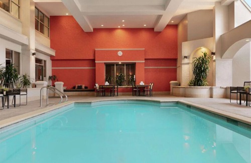 Downey House | Perfect Home For Vacation! Best for Couples!