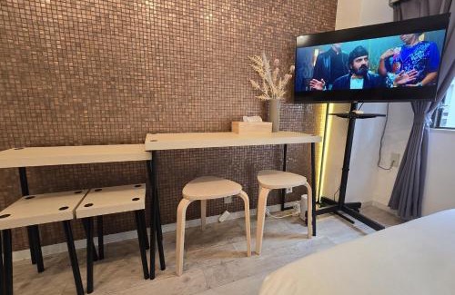 Dogenzaka Apartment | Perfect Hot Location, Shibuya!