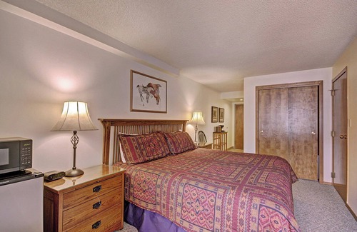 Copper Mountain Village Hotel | Perfect Hotel Room For A Mountain Getaway! VS641H