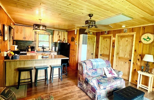 Hayward Cabin | Perfect Little Cabin!