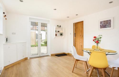 Windsor Apartment | Perfect Location, 1 Bedroom APT, Castle, Legoland