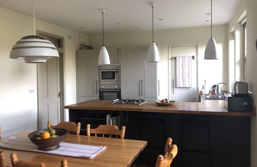 Dartmouth House | Perfect Location, Electric Car Friendly and Superb Views from Above Town