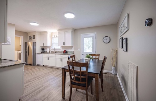 Murfreesboro House | PERFECT LOCATION! Short Term Temporary Housing