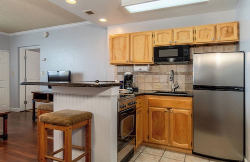 Steamboat Springs Hotel | Perfect Mountain Escape! Stunning View from Your Room | Full Kitchen