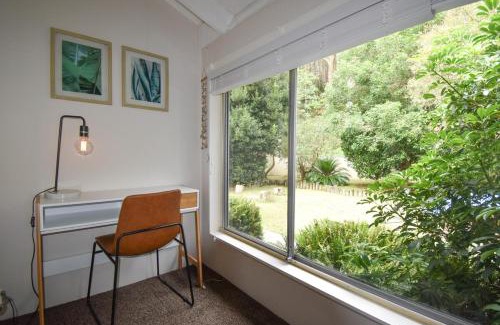 Maloneys Beach House | Perfect Pet Friendly South Coast Beach Getaway
