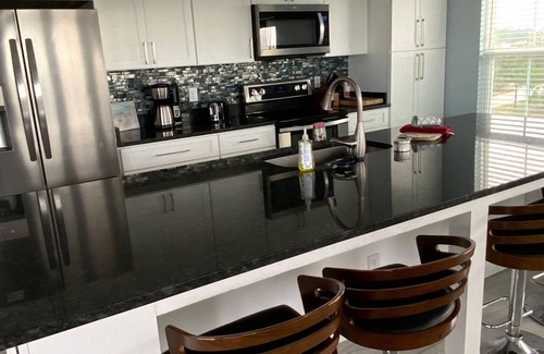 Surf Side Shores House | Perfect Sept weather at the beach, book now! Private Pool.