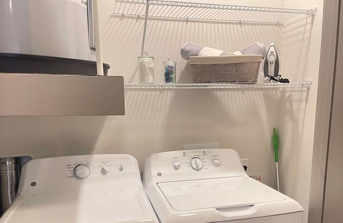 Haltom City Apartment | Perfect Uptown Oasis | Pet Friendly | 1 bedroom