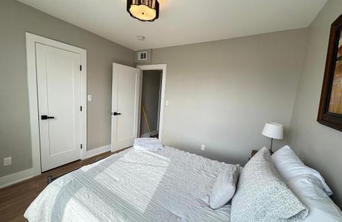 Northeast Apartment | Perfectly Located 2BR APT in DC near metro