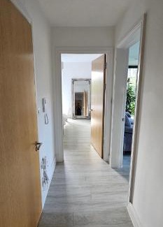 Atlantic Wharf Apartment | Perfectly located, bright apartment