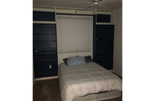 Security Acres Condo | Perfectly located condo just south of Old Town