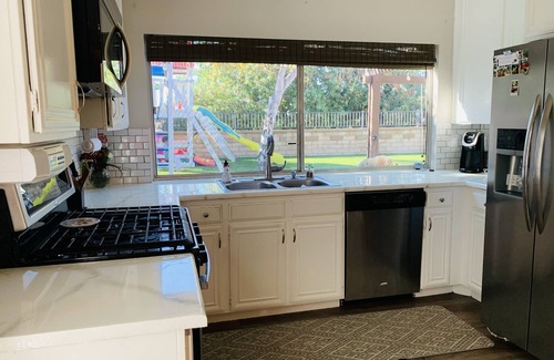 Mission Viejo House | Perfectly Located Summer Family Vacation House. Between Los Angeles & San Diego