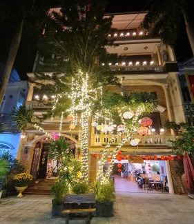 Phuoc Vinh House | Perfume Homestay Huế