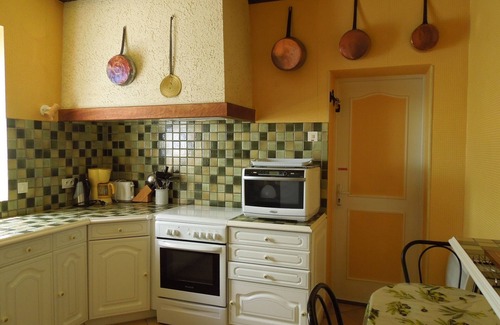 Bezenac House | Perigordine villa with panoramic view and heated pool