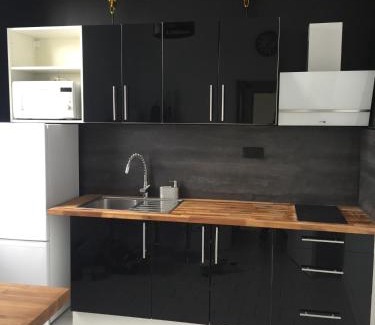 Perigueux Apartment | Perigueux s'habille en noir et blanc