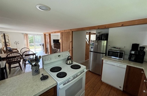 Northport Cabin | PERIWINKLE COTTAGE - Town of Northport - Bayside Village