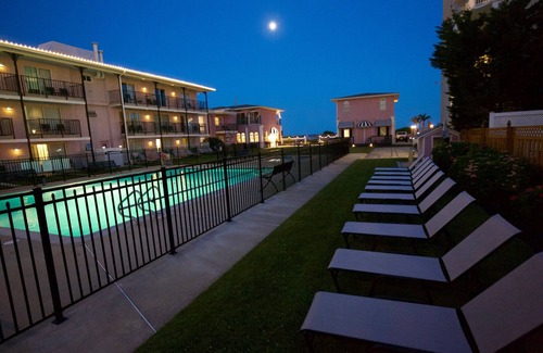 Cape May House | Periwinkle Inn of Cape May is an Oceanfront Boutique Hotel Room