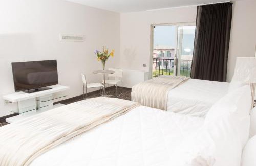 Cape May Hotel | Periwinkle Inn