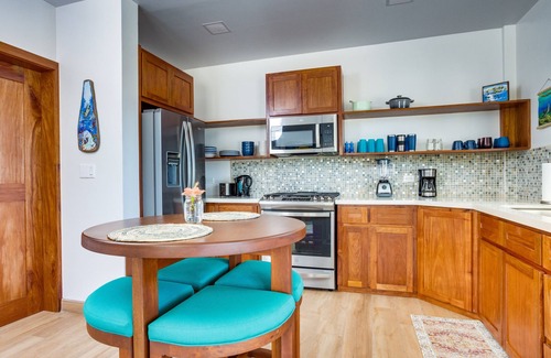 Surfside Apartment | Permit To Play 1 - Caribbean Seafront Home 1 bedroom 1+ bath